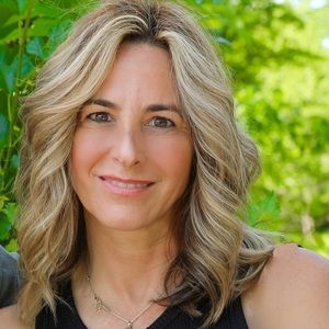 Meet your Posher, Carmella